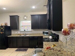 19620 Woodrow Wilson St in Manor, TX - Building Photo - Building Photo