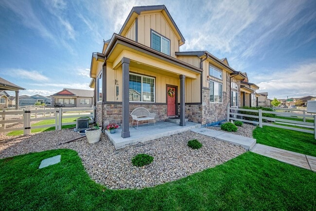 property at 2963 Denver Dr