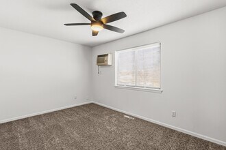 Triple Crown Altoona Cooperative in Altoona, IA - Foto de edificio - Building Photo