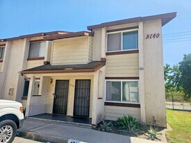 5140 N River Rd in Oceanside, CA - Building Photo