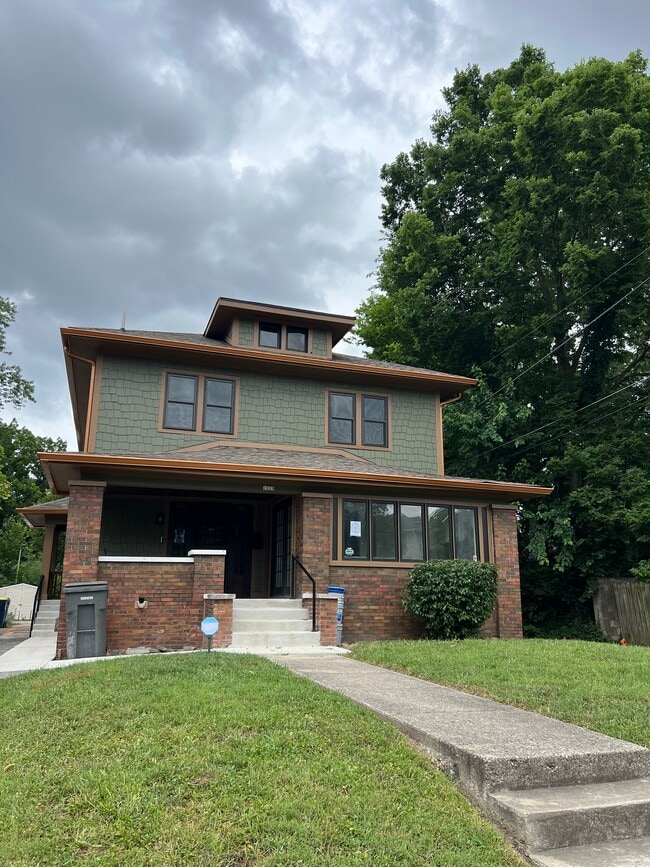 property at 1235 Tecumseh St