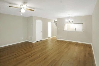 5847 Trent Walk Dr in Stonecrest, GA - Building Photo - Building Photo