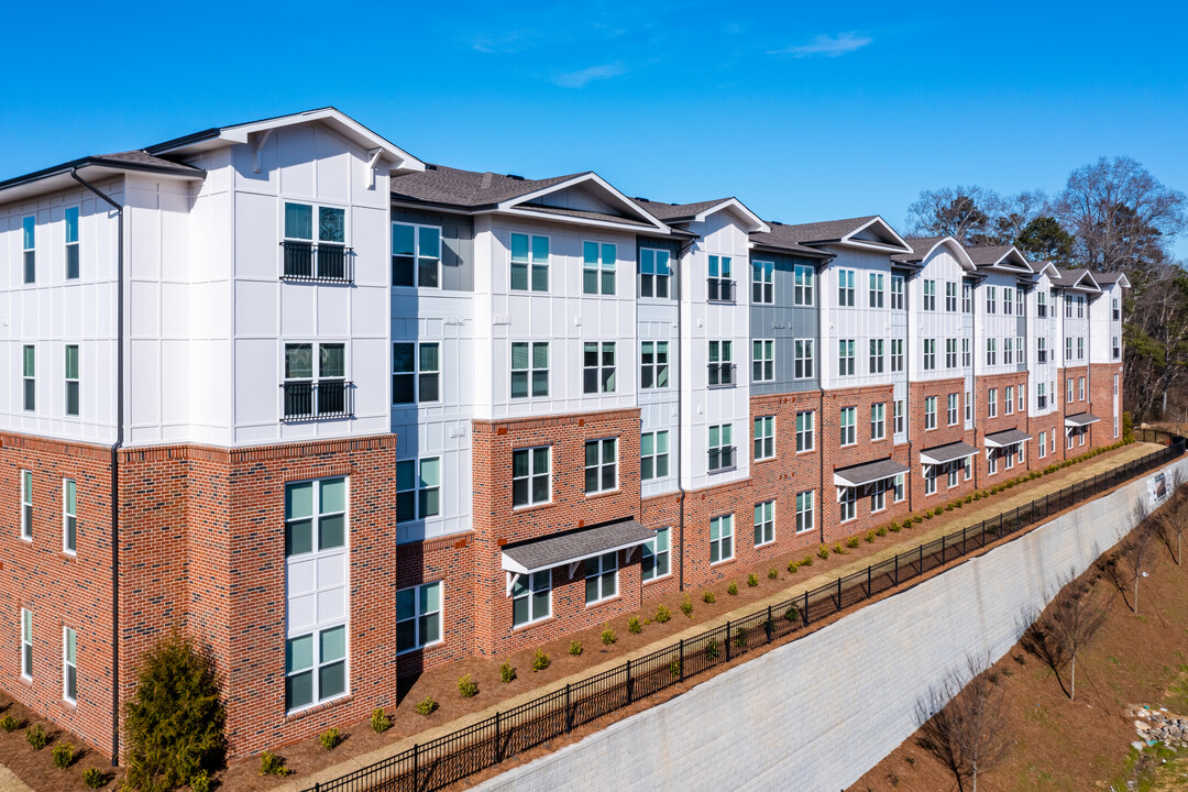 HearthSide Smyrna 62+ in Smyrna, GA - Building Photo