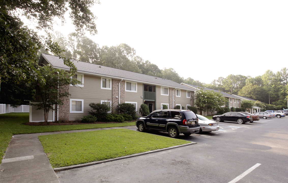 Country Lane Apartments in Moncks Corner, SC - Building Photo