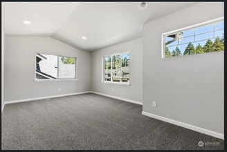 16210 9th Ave E in Spanaway, WA - Building Photo - Building Photo