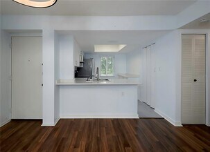 120 Cypress Ln in Oldsmar, FL - Building Photo - Building Photo