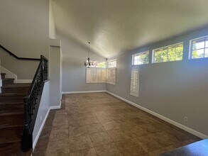 2300 Meadow View Ln in Chino Hills, CA - Building Photo - Building Photo