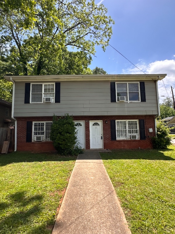 property at 2872 Harris St