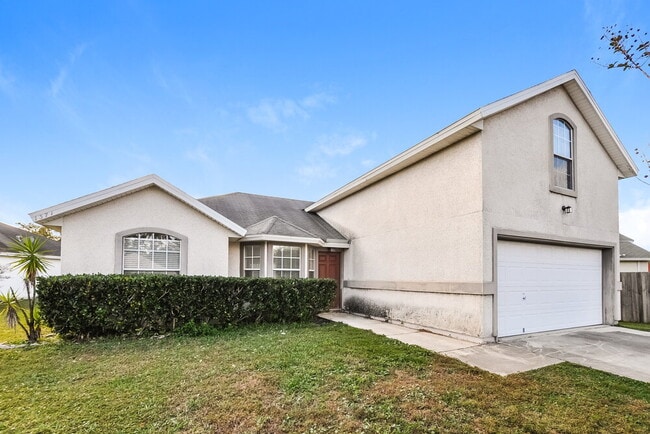 property at 1371 Summerbrook Dr