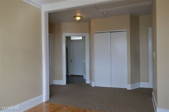 357 Madison Ave SE in Grand Rapids, MI - Building Photo - Building Photo