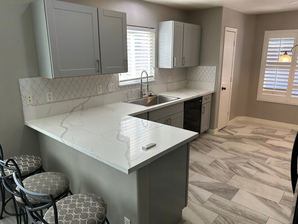 4207 Oak Bay Way in North Las Vegas, NV - Building Photo