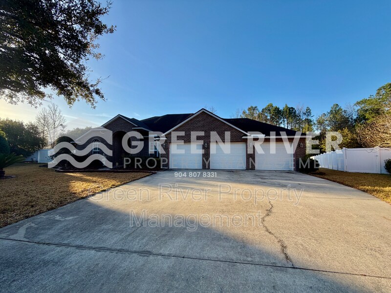 1462 Scenic Oaks Dr in Orange Park, FL - Building Photo
