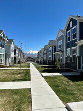 4436 W 2550 N in Lehi, UT - Building Photo - Building Photo
