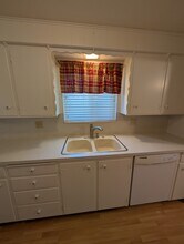 675 University Dr in Pocatello, ID - Building Photo - Building Photo