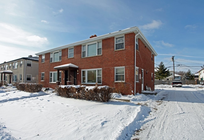 4810 36th Ave in Kenosha, WI - Building Photo - Building Photo