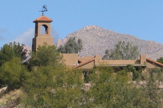 Altamira Apartments in Tucson, AZ - Foto de edificio - Building Photo