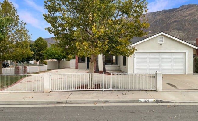 property at 376 Win Ct