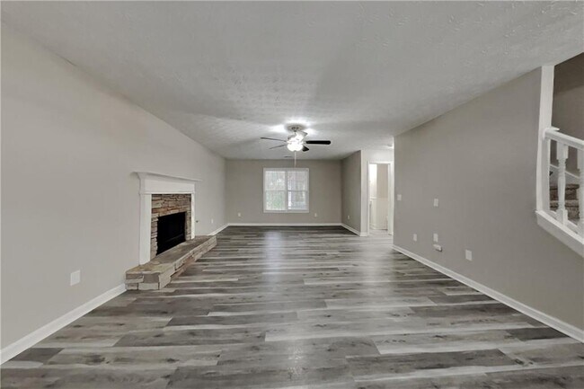 275 Grayson Manor Dr SW in Loganville, GA - Building Photo - Building Photo