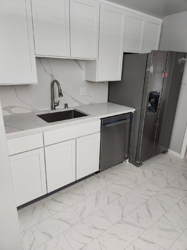 property at 114 W Main Ave