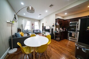 491 Commonwealth Ave, Unit 6 in Boston, MA - Building Photo