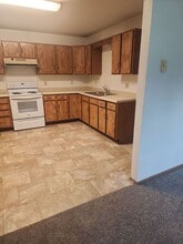 400 N Welco Dr in Montgomery, MN - Building Photo - Building Photo