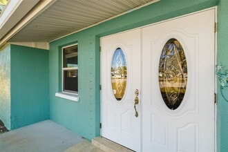 503 Roberts Bay Dr in Nokomis, FL - Building Photo - Building Photo