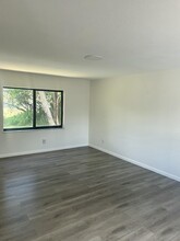 652 Hernando St in Fort Pierce, FL - Building Photo - Building Photo