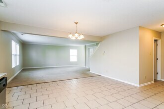 8346 Ash Grove Dr in Indianapolis, IN - Building Photo - Building Photo