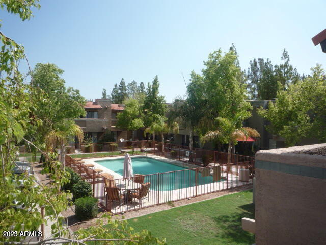 935 N Granite Reef Rd in Scottsdale, AZ - Foto de edificio - Building Photo