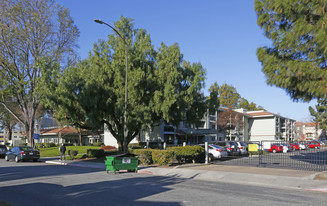 Villa De Guadalupe Apartments