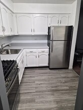 1500 Robin Cir in Hoffman Estates, IL - Building Photo - Building Photo