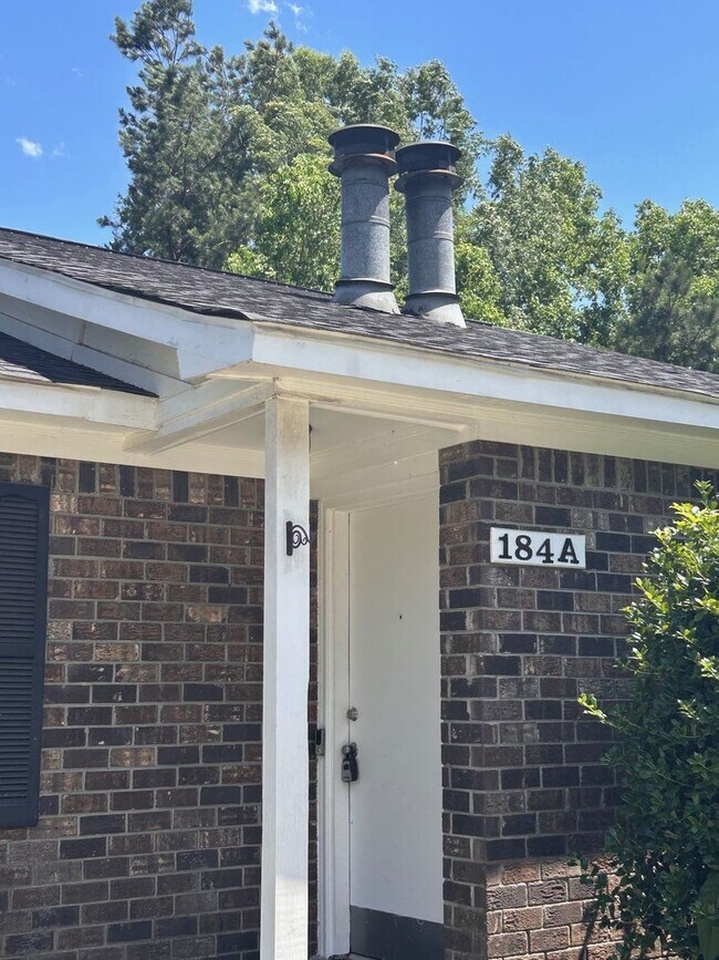 184 Dorchester Manor Blvd in North Charleston, SC - Building Photo - Building Photo