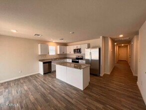 2075 E Velvet Pl in Casa Grande, AZ - Building Photo - Building Photo