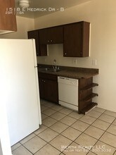 1518 E Hedrick Dr-Unit -B in Tucson, AZ - Building Photo - Building Photo