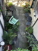 219 Abercorn St in Savannah, GA - Building Photo - Building Photo