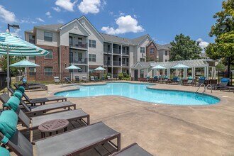 Centerstone Apartment Homes in Conway, AR - Foto de edificio - Building Photo