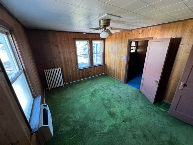 201 E Pennsylvania Ave in New Stanton, PA - Building Photo - Building Photo