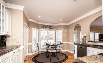 5700 Crown Terrace in Hickory, NC - Building Photo - Building Photo