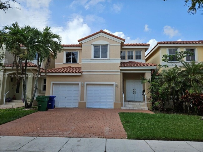 property at 17046 SW 39th Ct