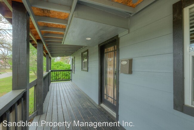 1111 N Garfield Ave photo'