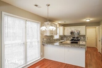 2508 Glen Meadow Dr in Greensboro, NC - Building Photo - Building Photo