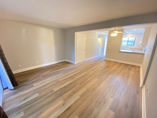 property at 2141 Northwood Cir