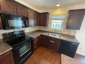 2727 Stonecrop Road in Huntertown, IN - Building Photo - Building Photo