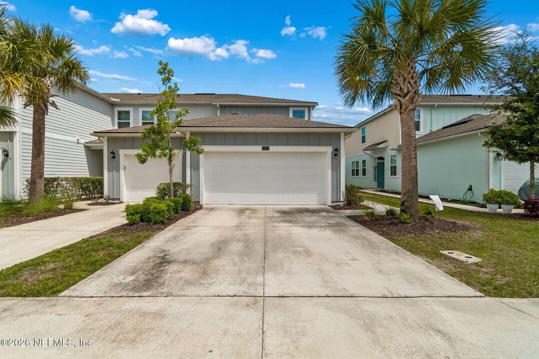 49 Pasadena Dr in St. Augustine, FL - Building Photo