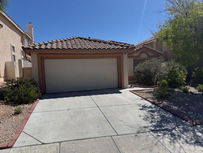 404 Madison Taylor Pl in Las Vegas, NV - Building Photo - Building Photo
