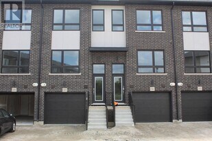 720 Grey St in Brantford, ON - Building Photo