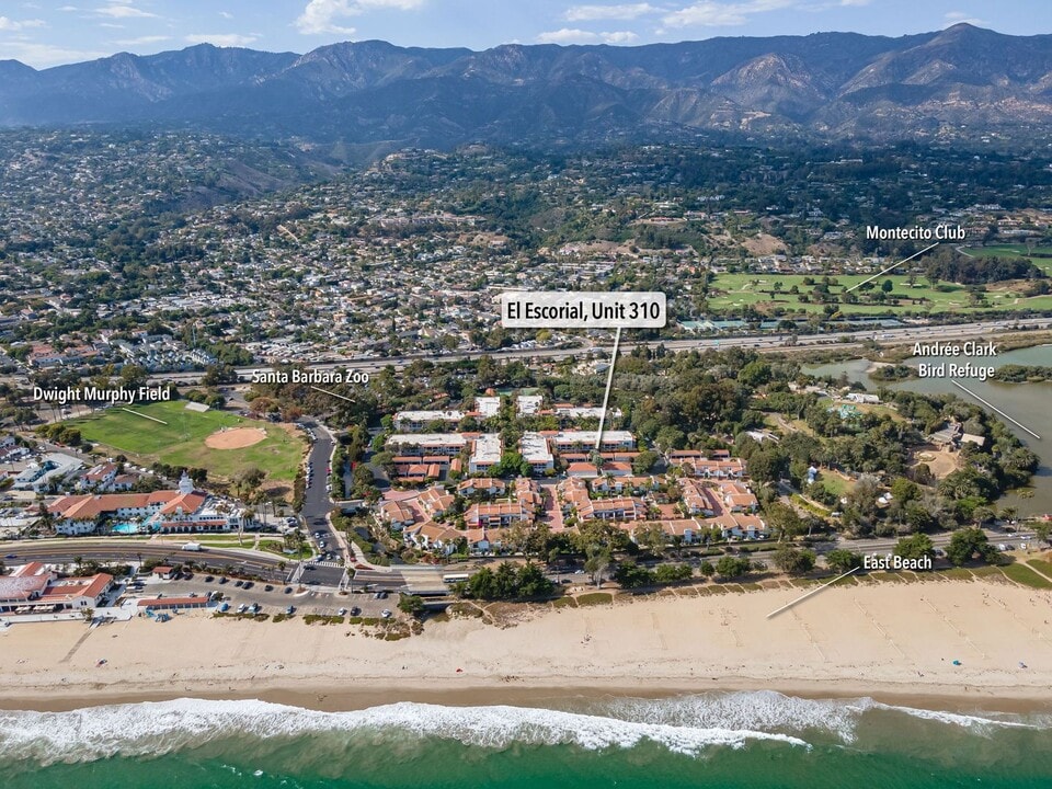 310 Por La Mar Cir in Santa Barbara, CA - Building Photo