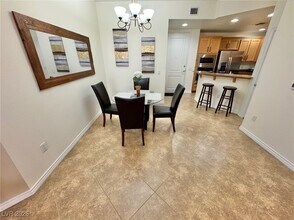 39 E Agate Ave in Las Vegas, NV - Building Photo - Building Photo