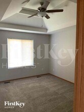 11425 N Farley Ave in Kansas City, MO - Building Photo - Building Photo