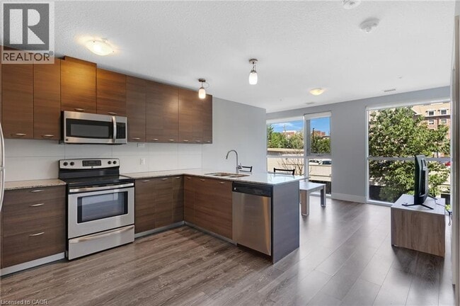 property at 318 Spruce St